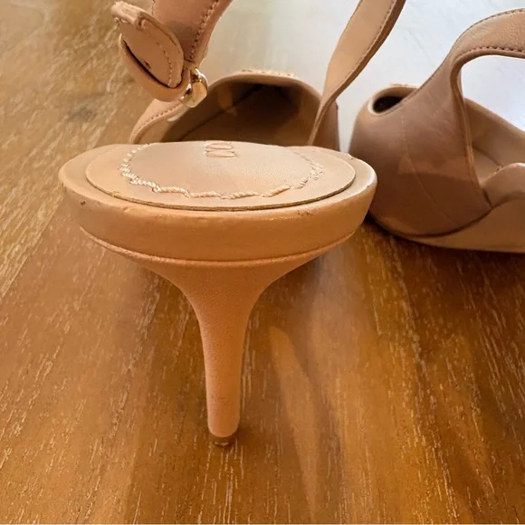 Coach ALLIE Beige Nude Leather Slingback Pump Stiletto Logo On Toe Luxury - Picture 14 of 14
